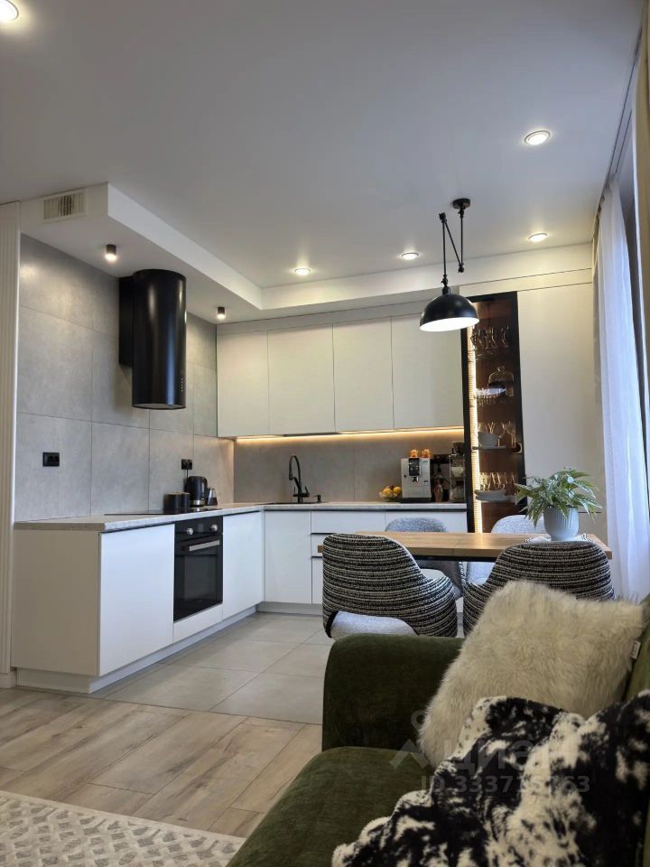 m. Odintsovo: Apartment, 3-rooms