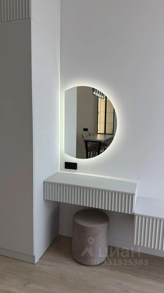 m. Kalitniki: Apartment, studio