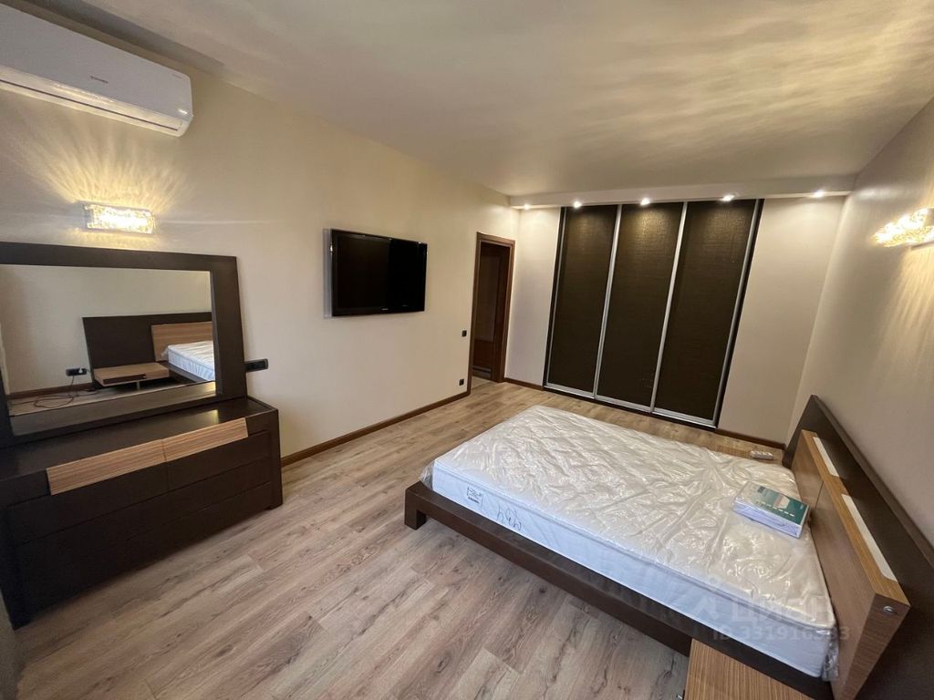 m. VDNKh: Apartment, 2-rooms