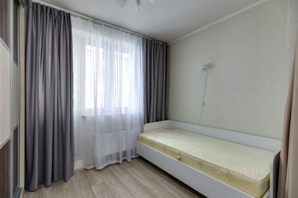 m. Myakinino: Apartment, 2-rooms