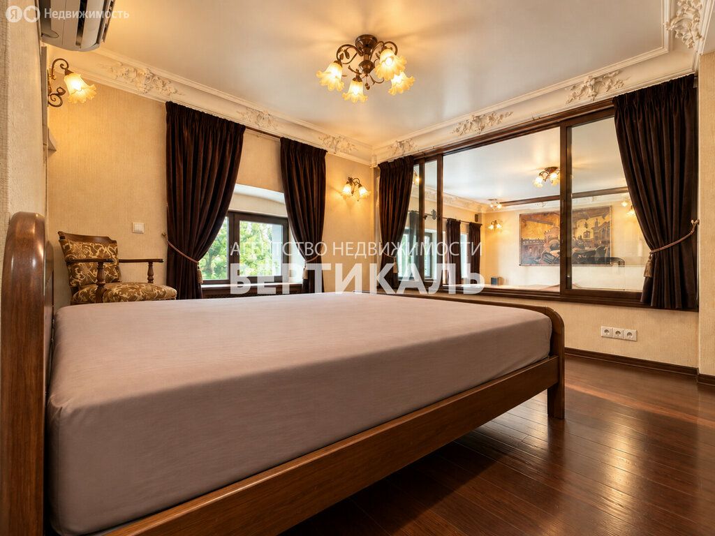 m. Park kultury: Apartment, 3-rooms