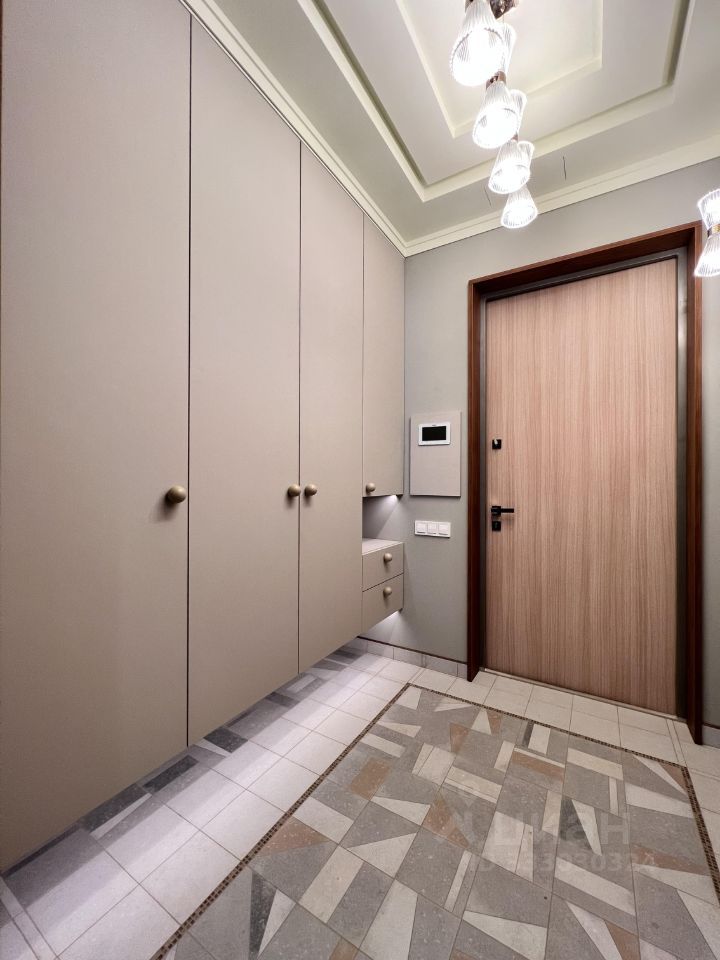 m. Narodnoe Opolchenie: Apartment, 2-rooms