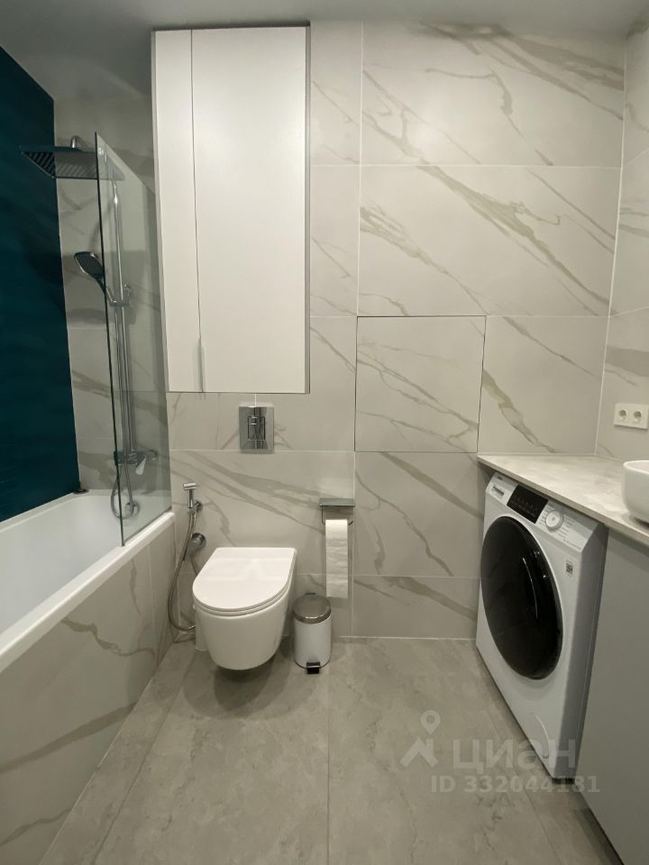 m. Moskva Tovarnaya: Apartment, studio