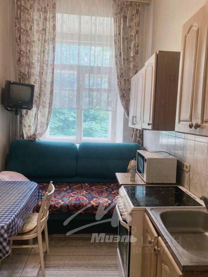m. Polyanka: Apartment, 1-rooms
