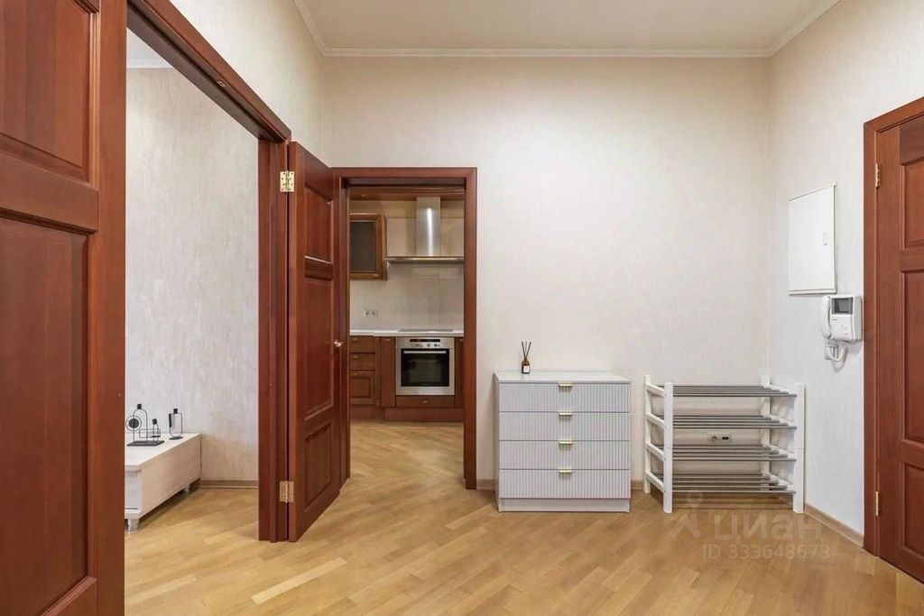 m. Krasny Baltiets: Apartment, 2-rooms