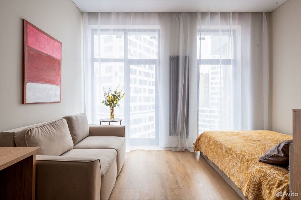 m. Zorge: Apartment, studio