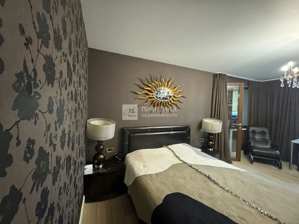 m. Ulitsa 1905 goda: Apartment, 3-rooms