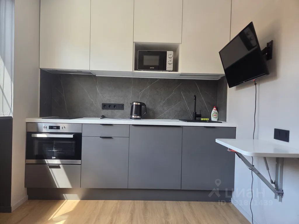m. Delovoy tsentr (Vystavochnaya): Apartment, studio