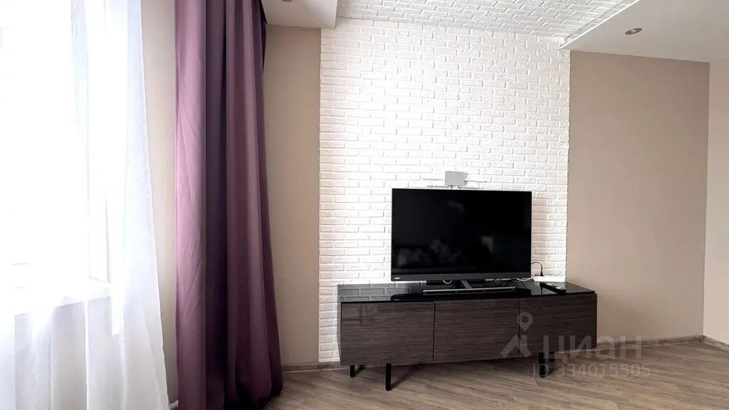 m. Myakinino: Apartment, 2-rooms