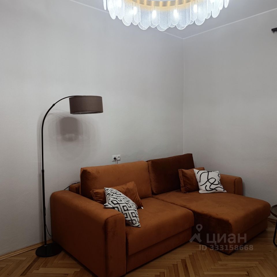 m. Smolenskaya: Apartment, 2-rooms