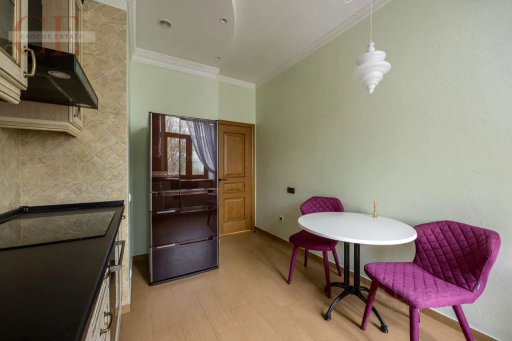 m. Chistye prudy: Apartment, 3-rooms