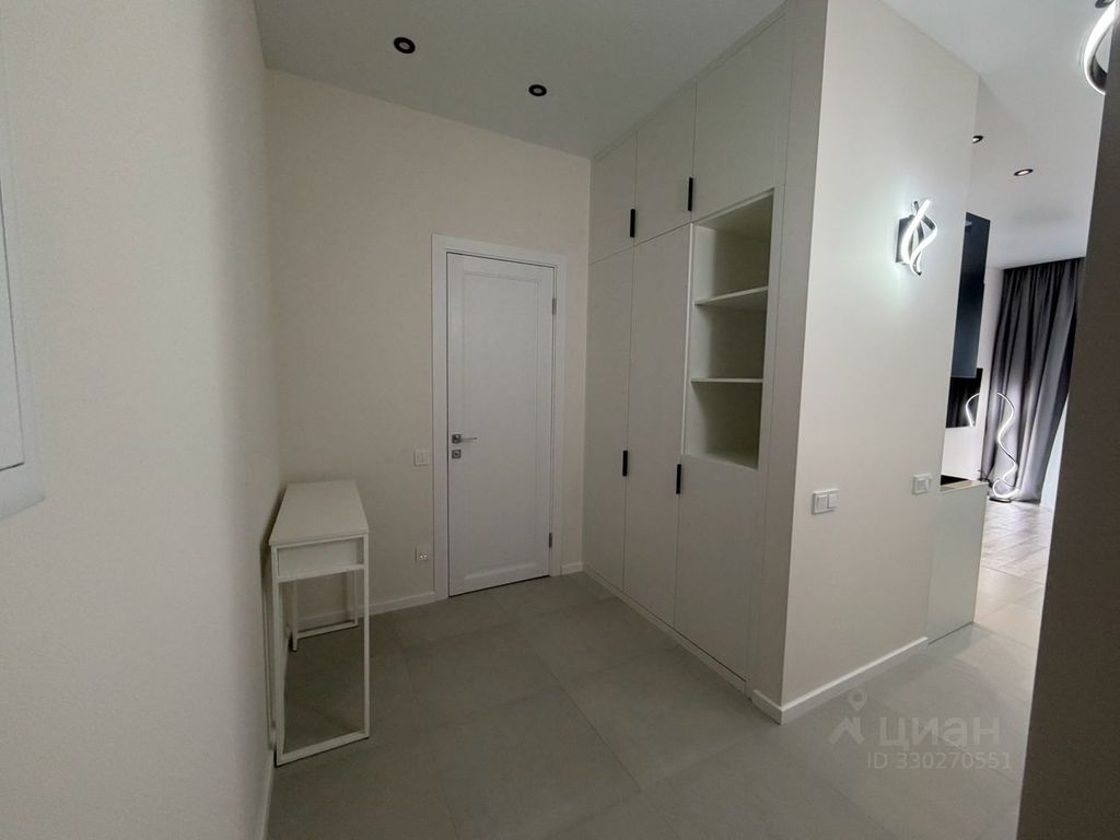 m. Skolkovo: Apartment, 2-rooms