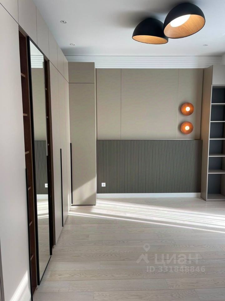m. Belomorskaya: Apartment, 4-rooms