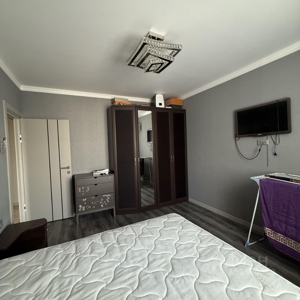 m. Slavyansky bulvar: Apartment, 2-rooms