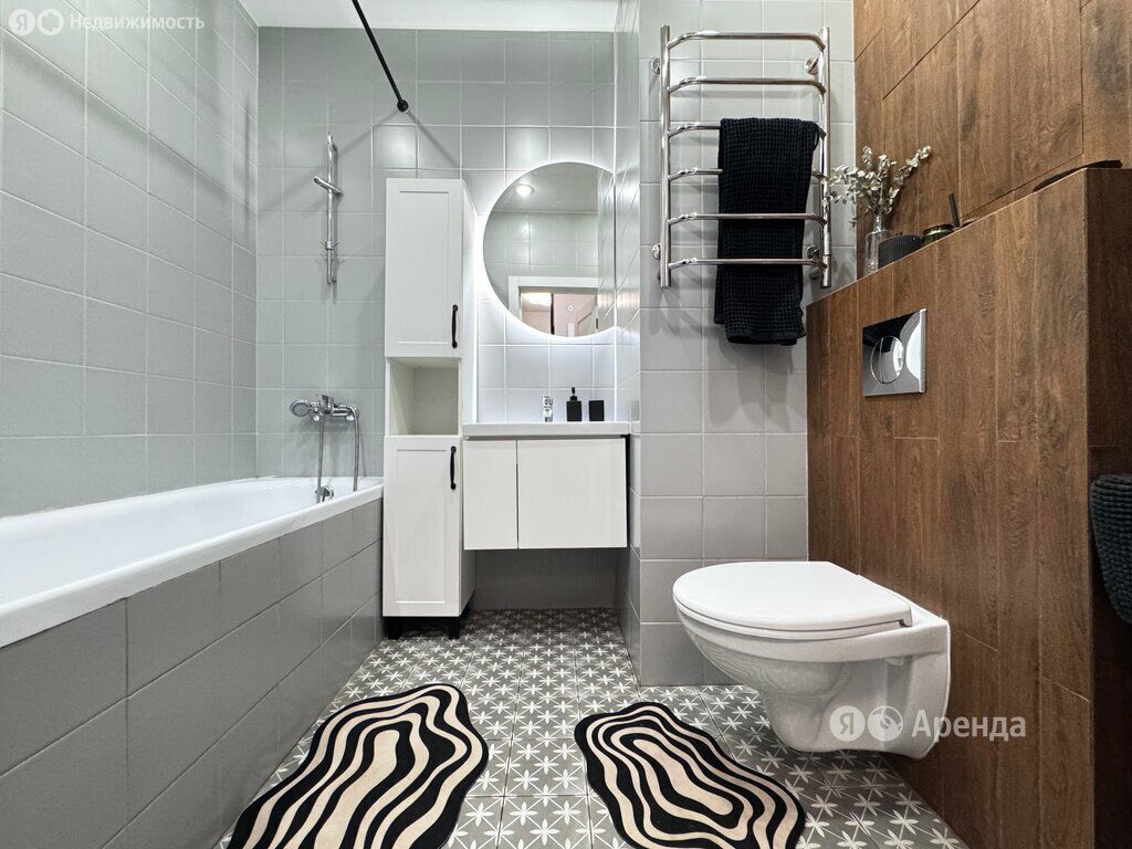 m. ZIL: Apartment, 1-rooms