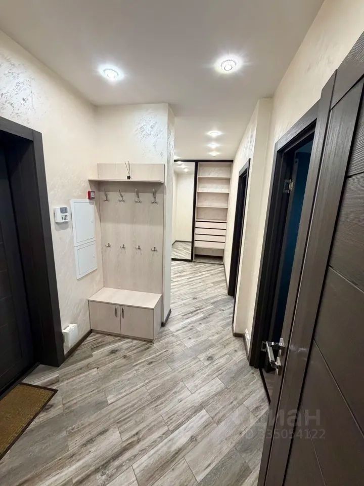 m. Narodnoe Opolchenie: Apartment, 1-rooms