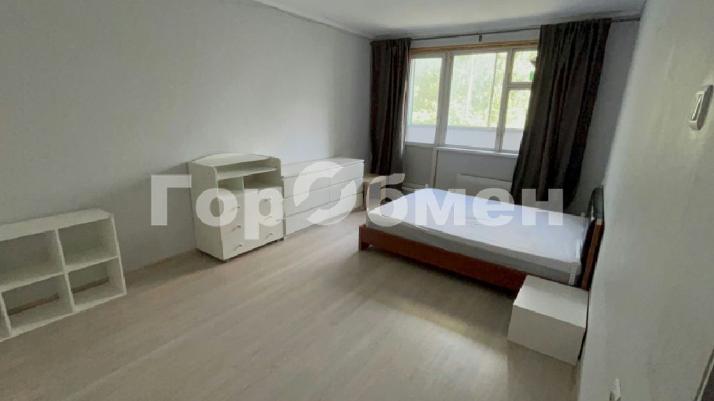 m. Buninskaya alleya: Apartment, 3-rooms