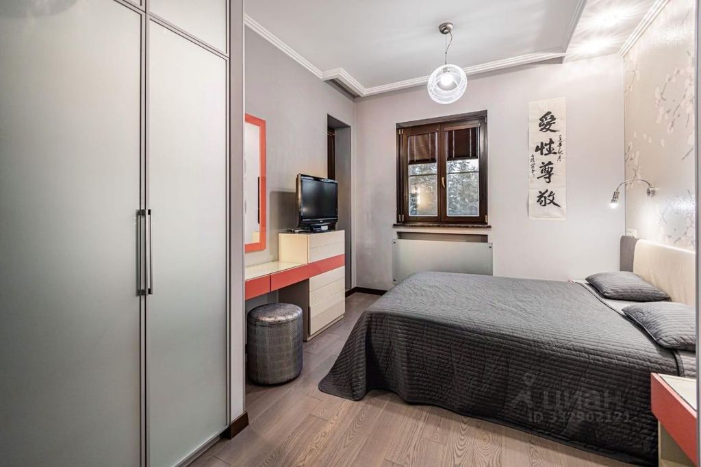 m. Sportivnaya: Apartment, 3-rooms