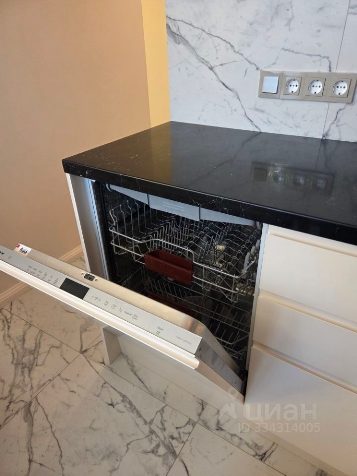 m. Sportivnaya: Apartment, 2-rooms