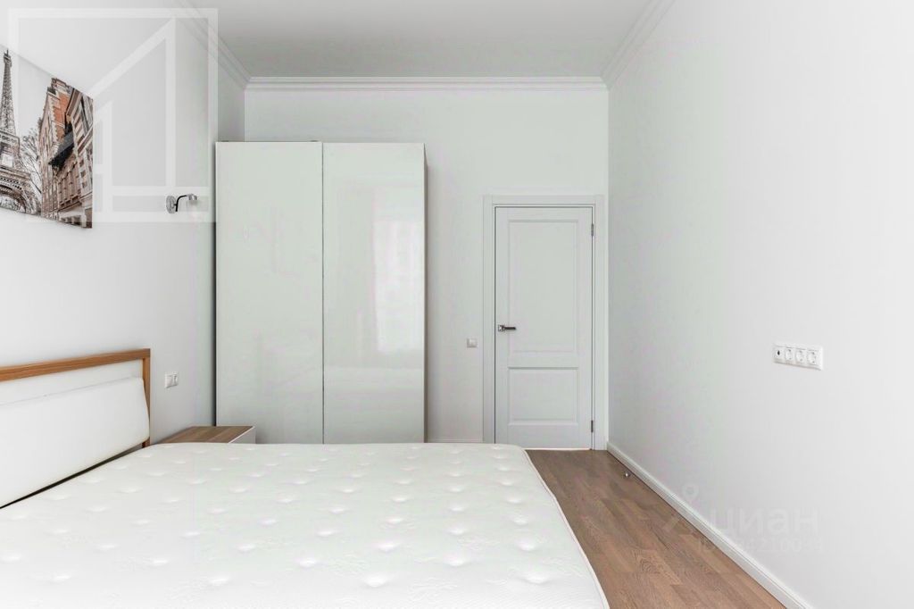 m. Delovoy tsentr (Vystavochnaya): Apartment, 3-rooms