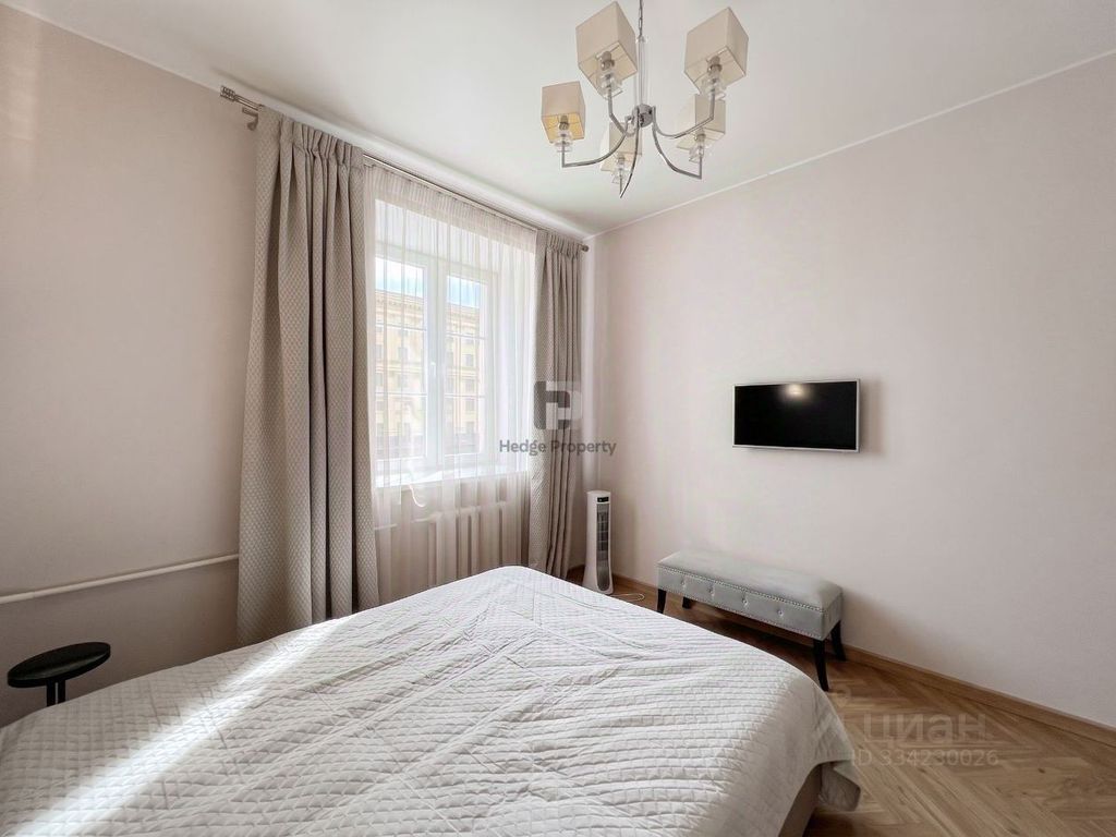 m. Mayakovskaya: Apartment, 2-rooms