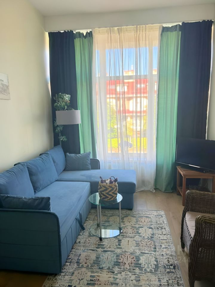 m. Pyatnitskoe shosse: Apartment, 3-rooms