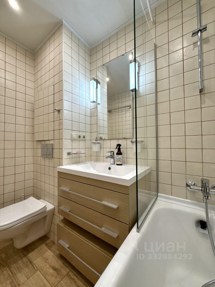 m. Ulitsa 1905 goda: Apartment, 1-rooms