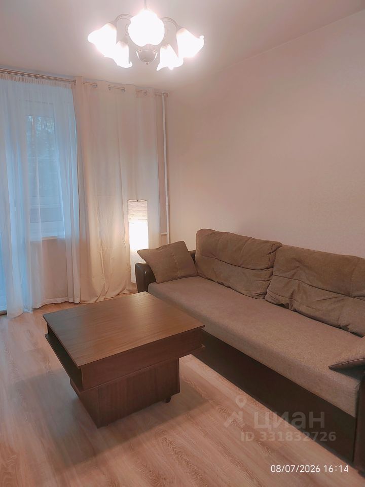 m. Shabolovskaya: Apartment, 2-rooms