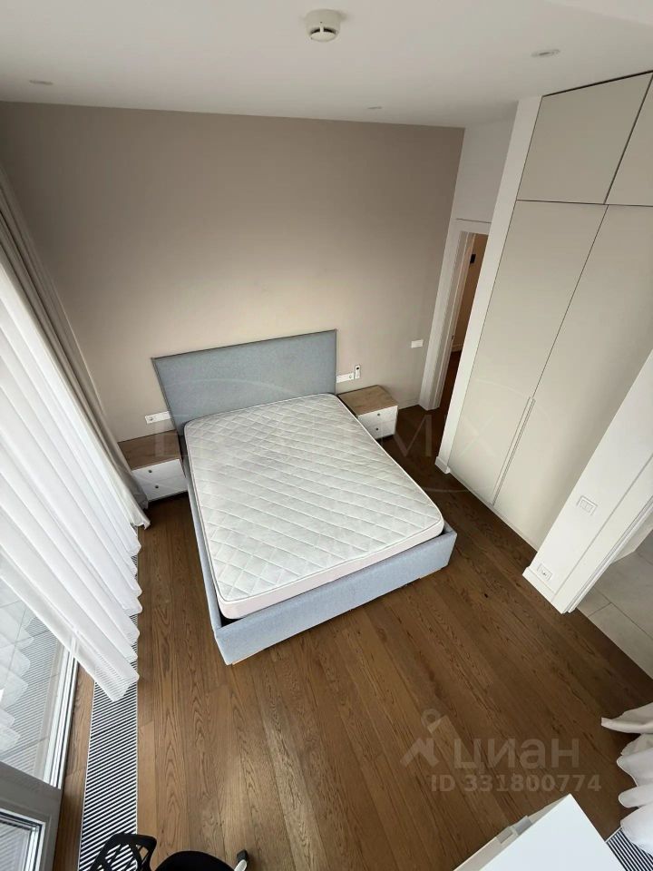 m. Baumanskaya: Apartment, 2-rooms