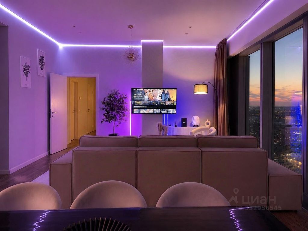 m. Delovoy tsentr: Apartment, 2-rooms