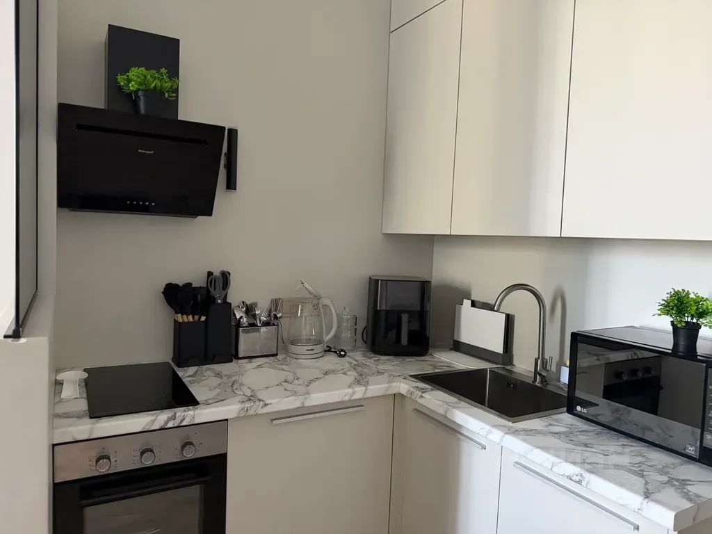 m. Nemchinovka: Apartment, studio