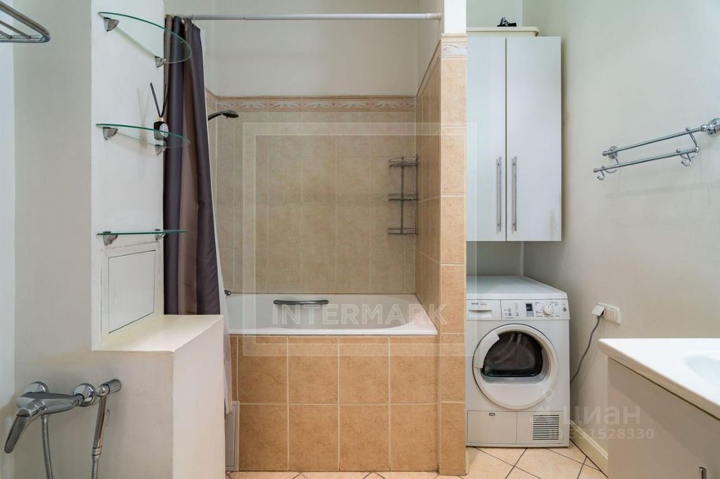 m. Kitay-gorod: Apartment, 4-rooms
