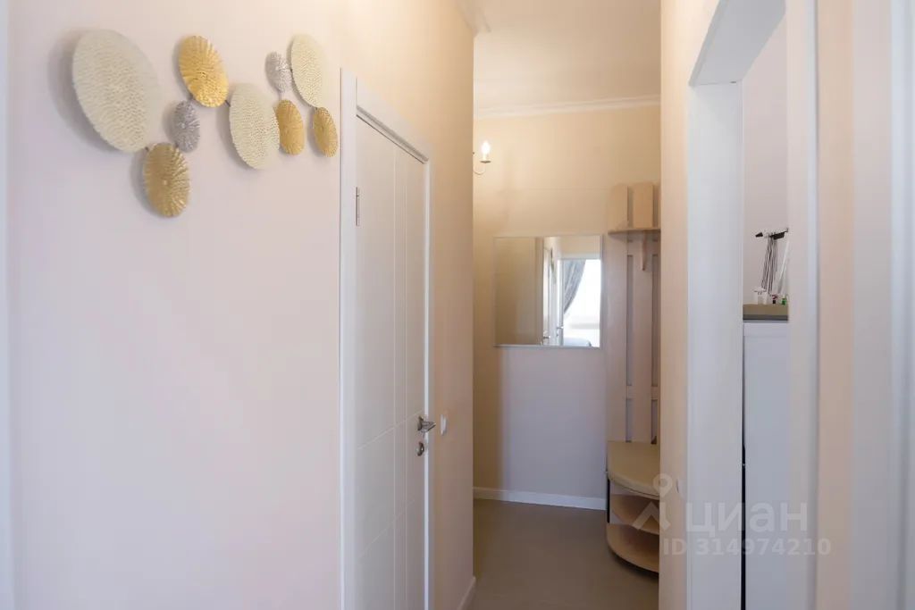 m. Strogino: Apartment, 2-rooms