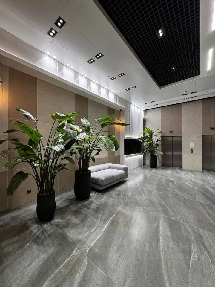 m. ZIL: Apartment, studio
