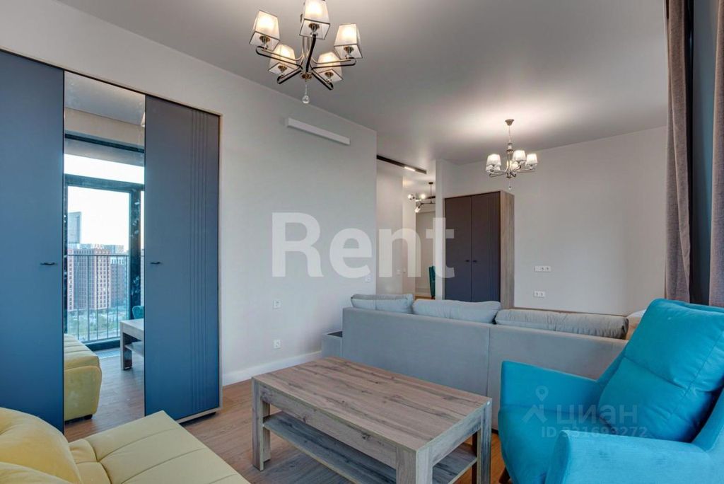 m. Verkhnie Kotly: Apartment, 2-rooms