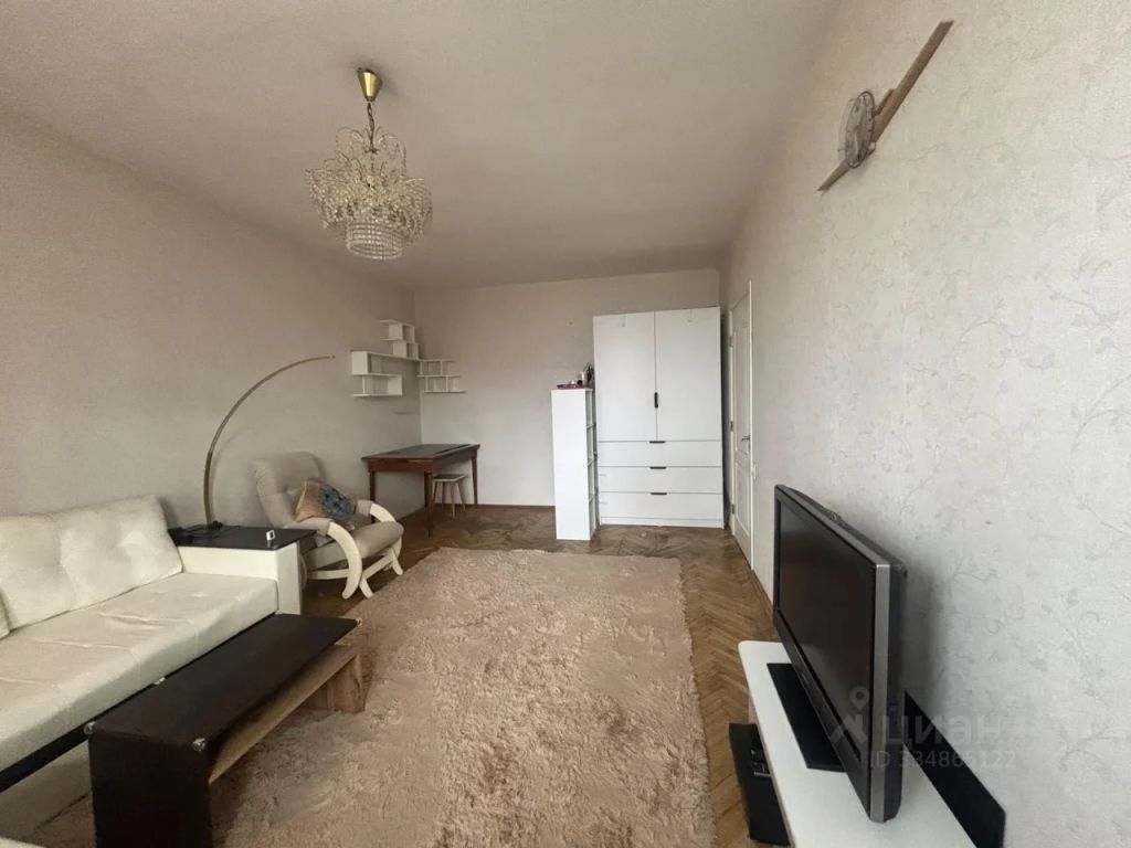 m. Tretyakovskaya: Apartment, 2-rooms