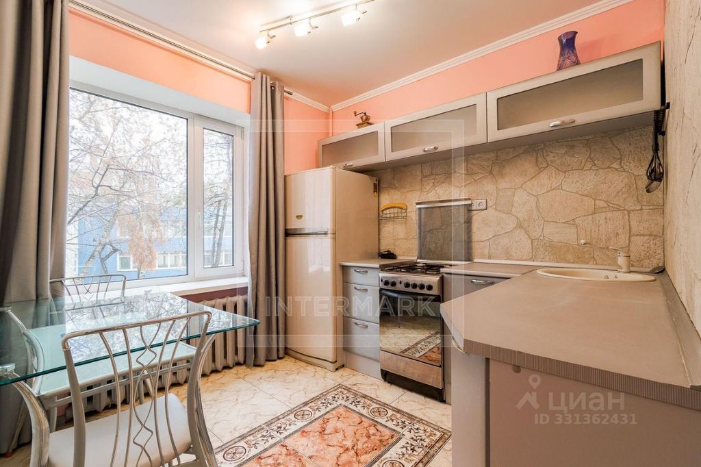 m. Tverskaya: Apartment, 2-rooms