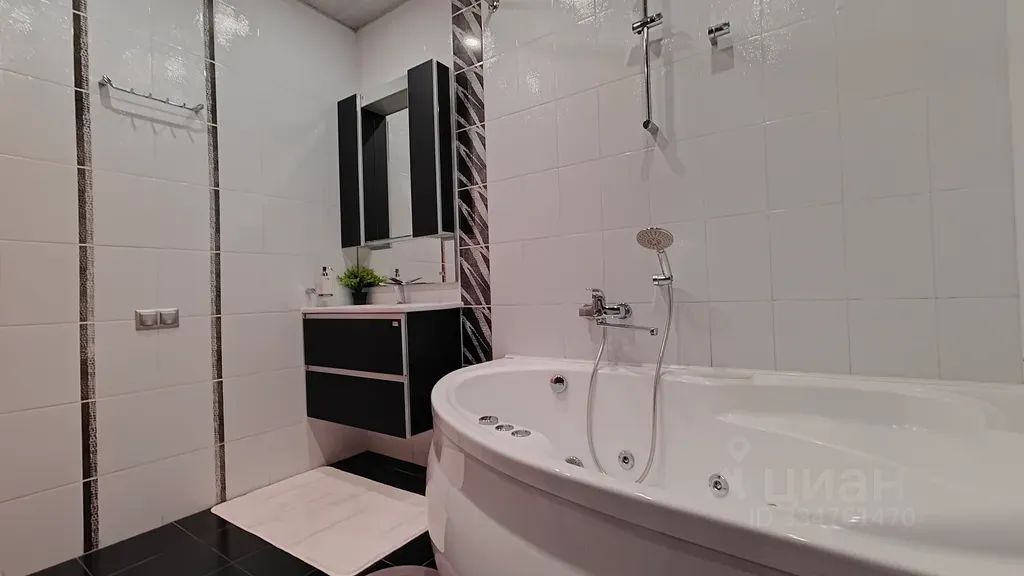m. Khimki: Apartment, 2-rooms