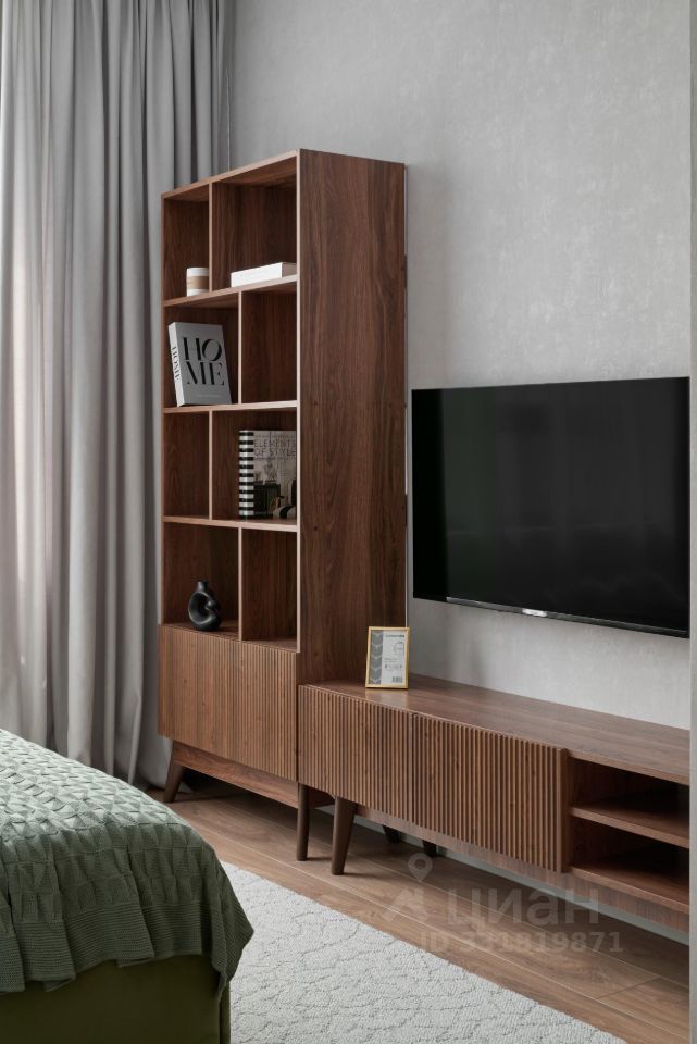 m. Maryina Roscha: Apartment, studio