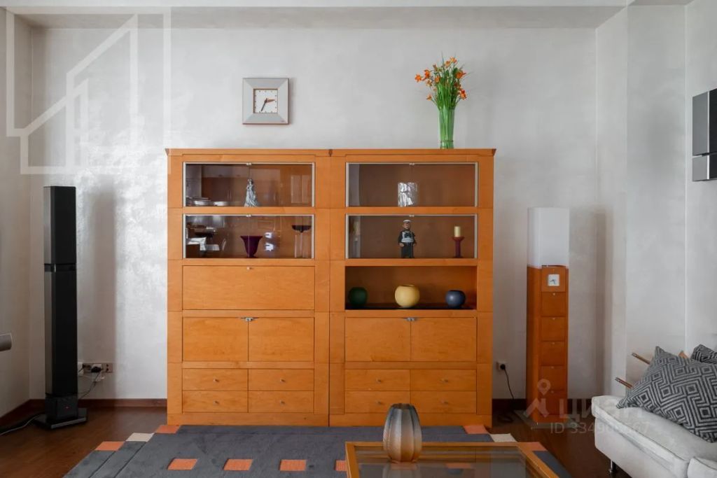 m. Trubnaya: Apartment, 3-rooms