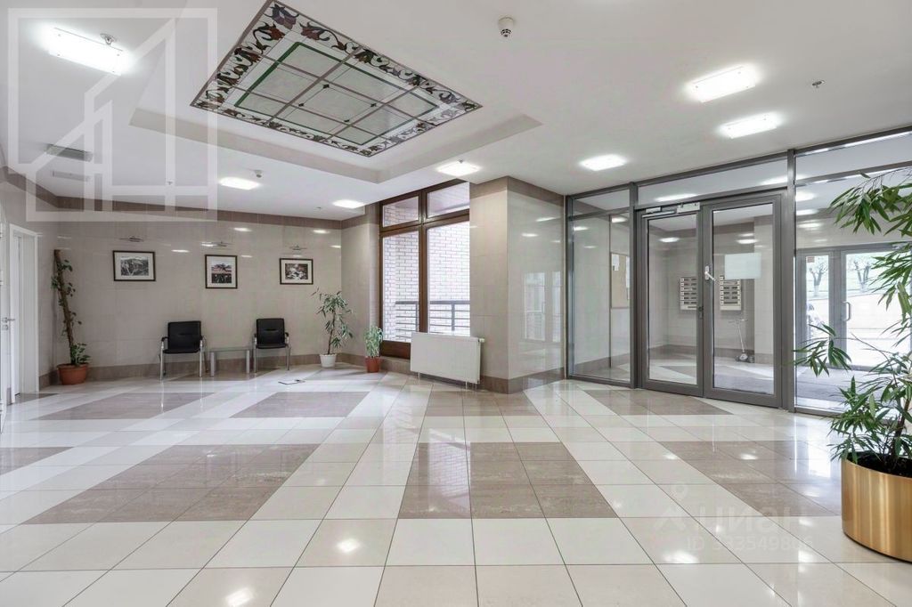 m. Trubnaya: Apartment, 3-rooms