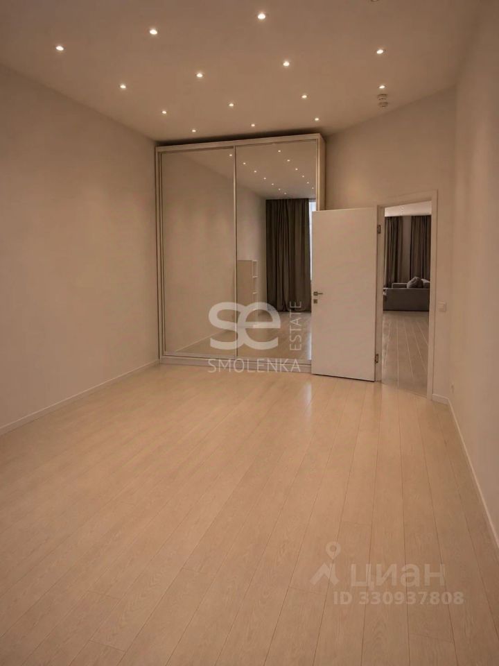 m. Poklonnaya: Apartment, 3-rooms