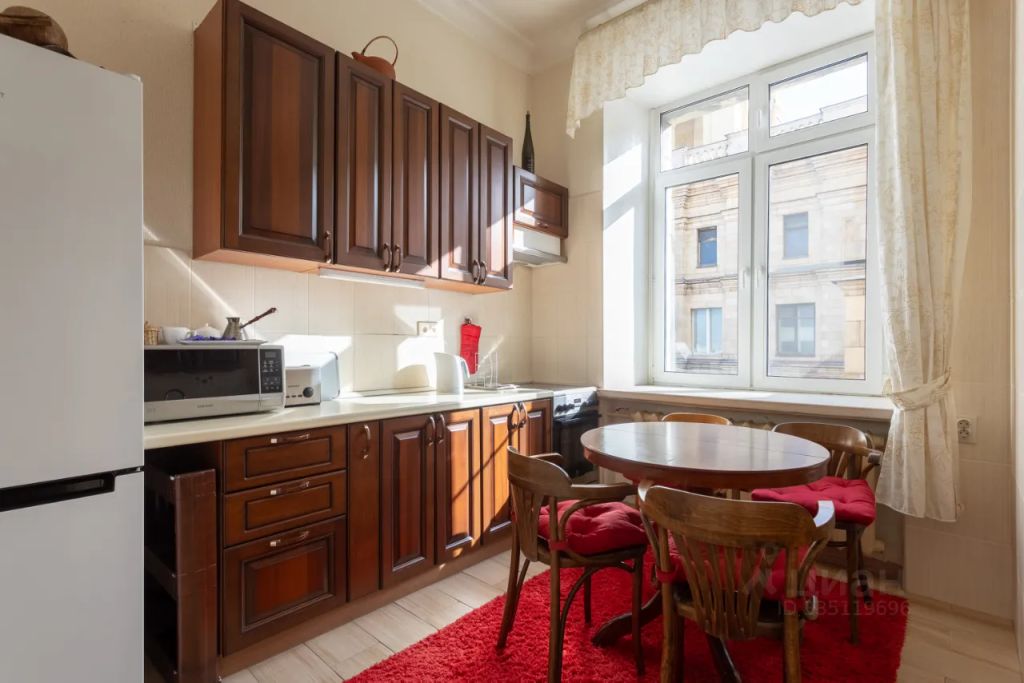m. Barrikadnaya: Apartment, 2-rooms