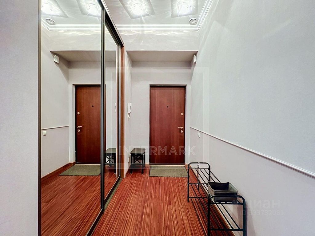 m. Novokuznetskaya: Apartment, 2-rooms