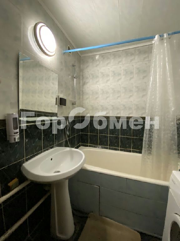 m. Lyublino: Apartment, 2-rooms