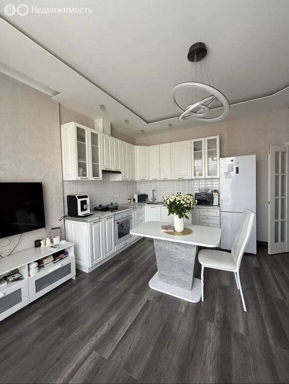 m. Oktyabrskoe pole: Apartment, 1-rooms