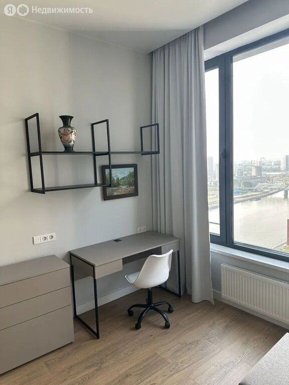 m. Verkhnie Kotly: Apartment, 2-rooms