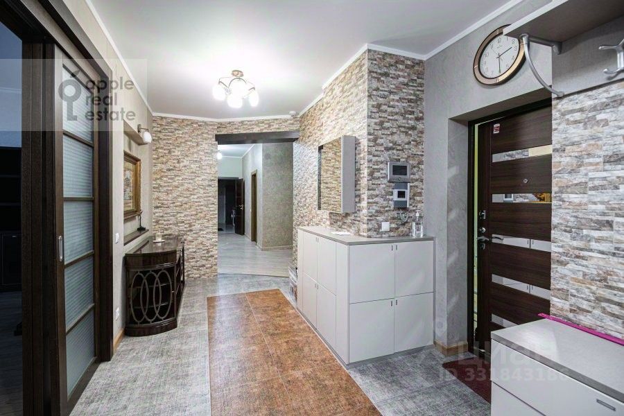 m. Chkalovskaya: Apartment, 3-rooms