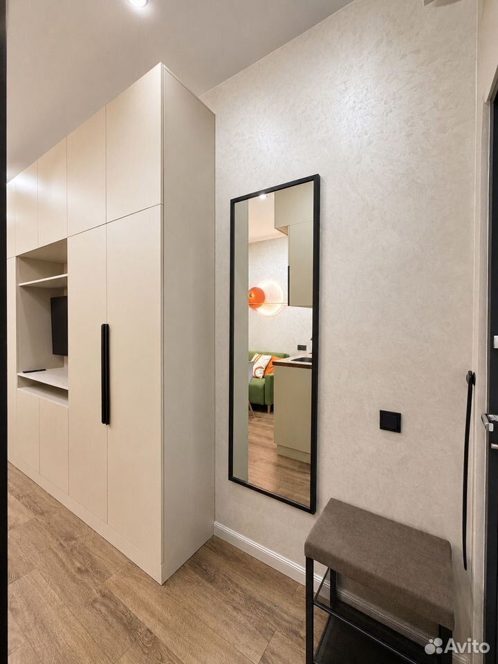 m. Pavshino: Apartment, studio