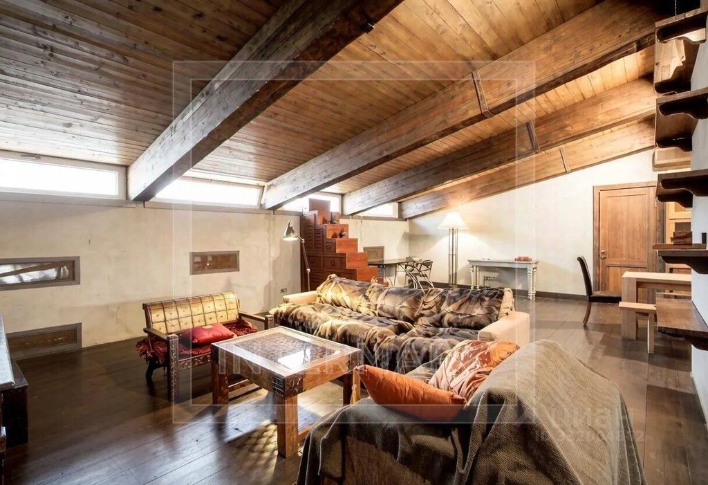 m. Arbatskaya: Apartment, 3-rooms